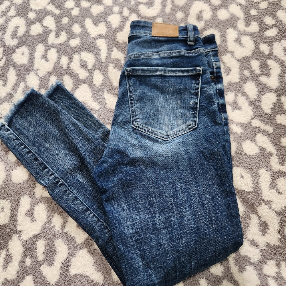 BKE high waste, skinny leg jeans. Size 25